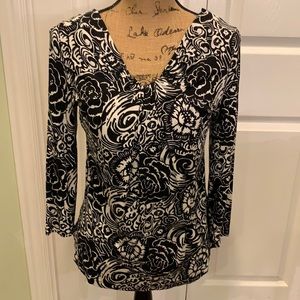 Talbots black and white front pleated top